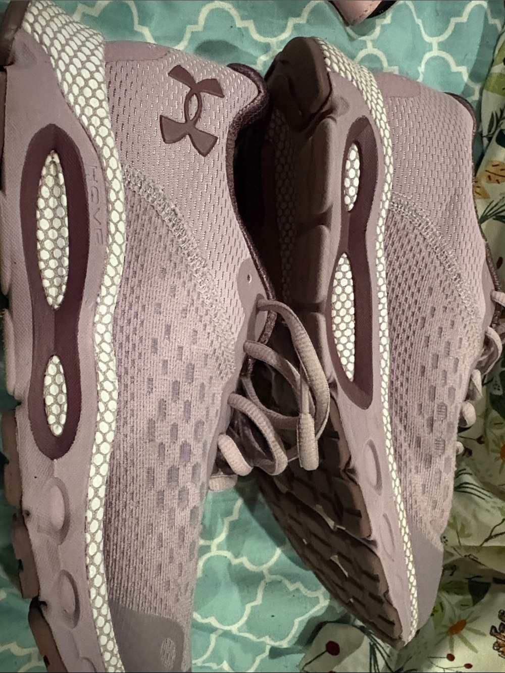 HOVA 3 infinite Under Armour Women's Lightweight Lavender Running Shoes